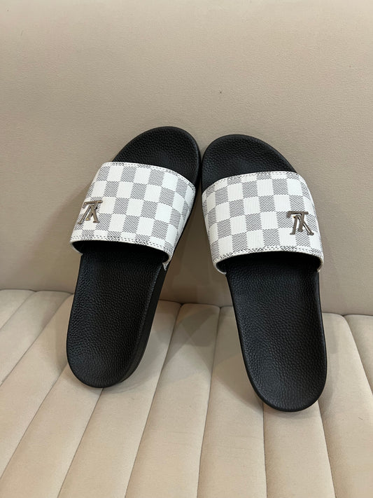 Check white 👑 (special medicated)